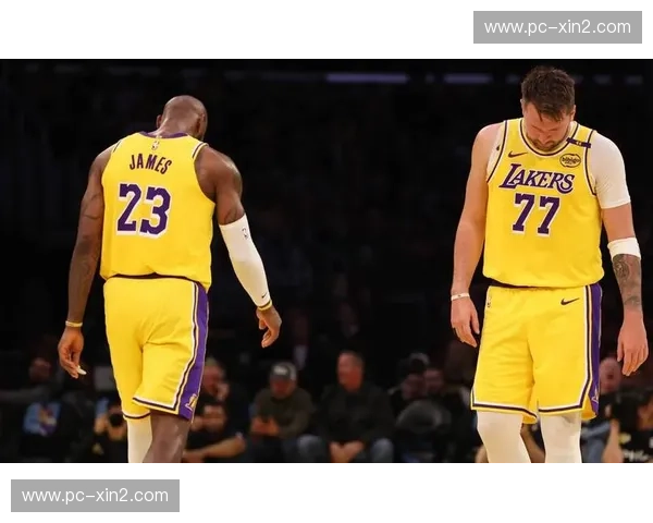 跨越国界的篮球圣战：湖人vs猛龙直播，见证紫金光芒与北境雄心的终极碰撞